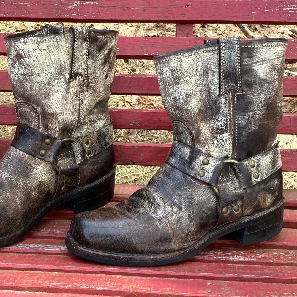 Rare FRYE Boots Vintage 8R HARNESS Square Toe Leather Brown Silver Black Size 8